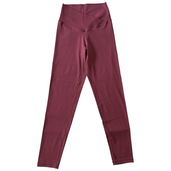 Aerie Real Me High Waisted Crossover Legging in a Burgundy Red Color Size Medium - Picture 2 of 6